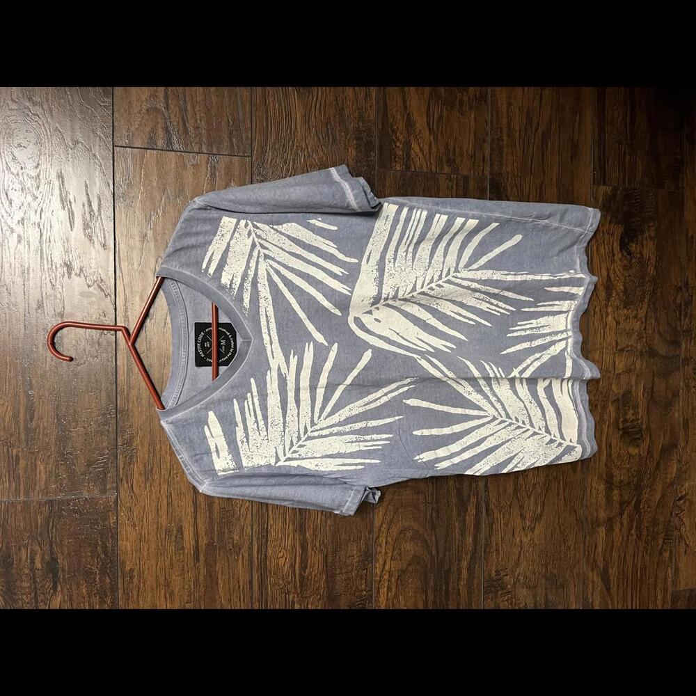 Native Code T-shirt Palm Fronds Leaves Shirt -M